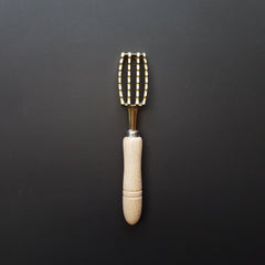 Hitohira Brass Fish Scaler Large