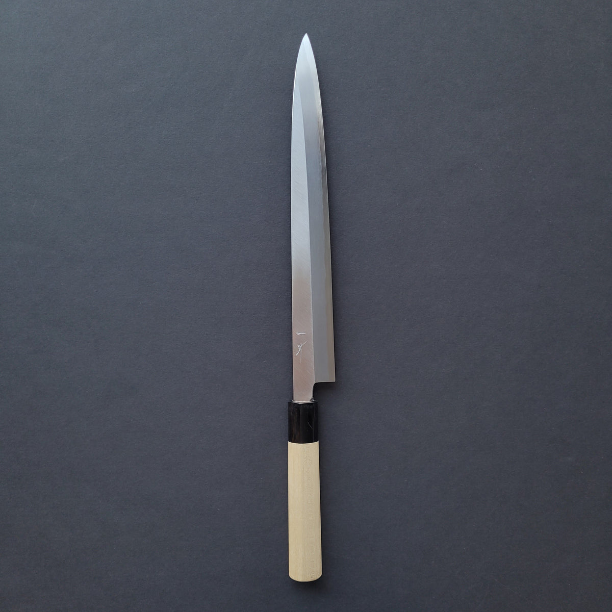 Hitohira Kikuchiyo Manzo White #3 Yanagiba 300mm Ho Wood Handle (D-Shape)