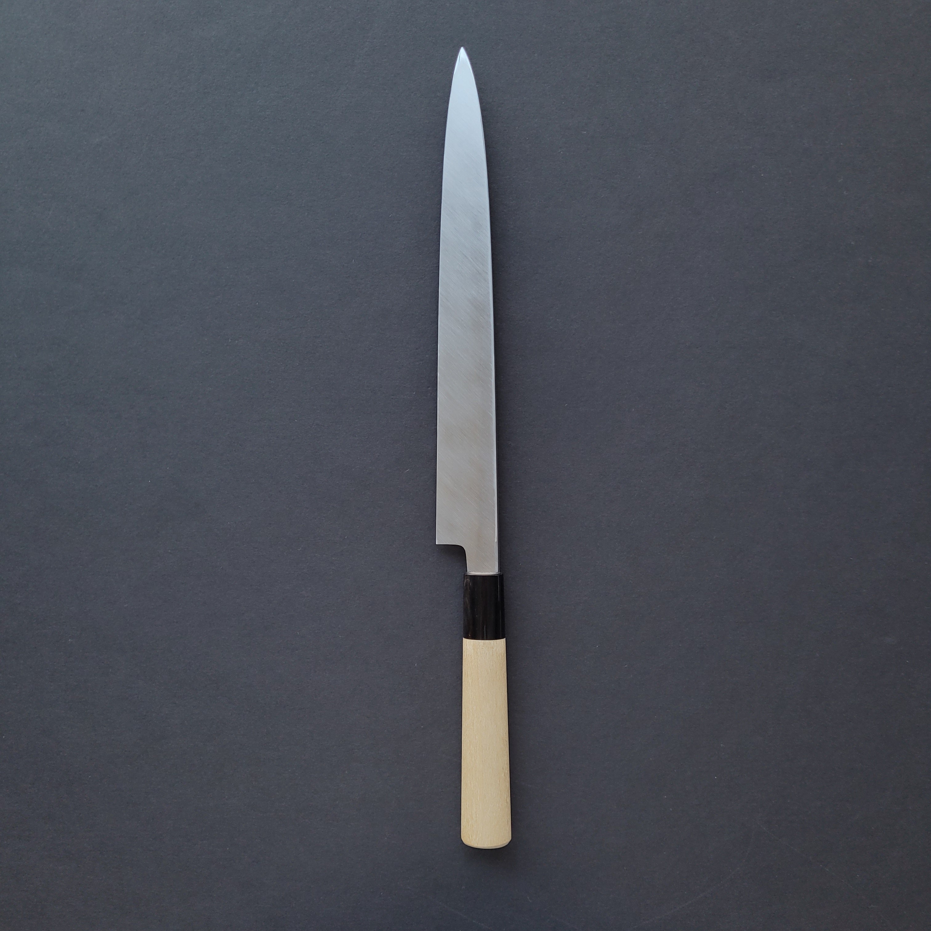 Hitohira Kikuchiyo Manzo White #3 Yanagiba 270mm Ho Wood Handle (D-Shape)