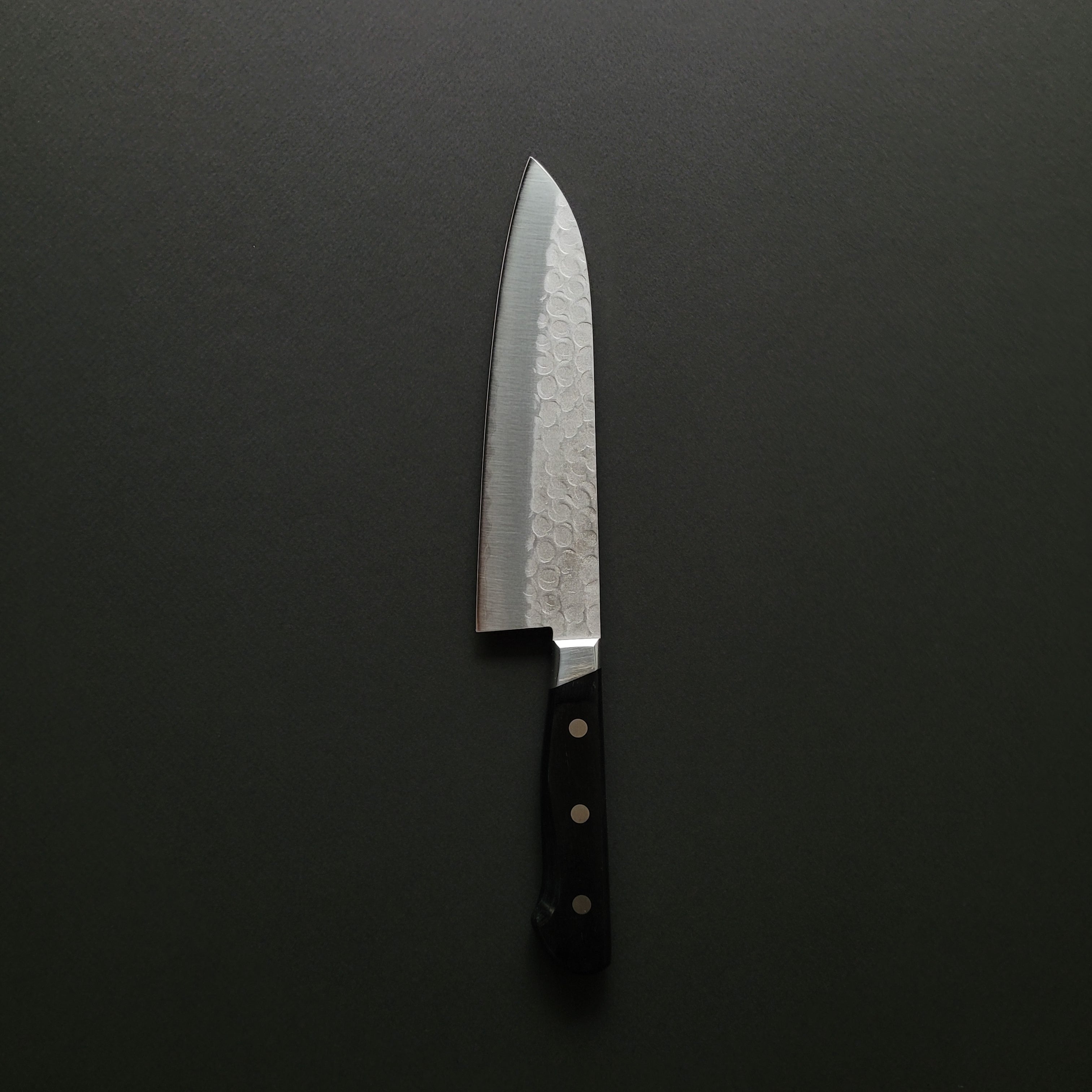 Hitohira Imojiya Kuma Blue #2 Nashiji Tsuchime Santoku 180mm Pakka Handle
