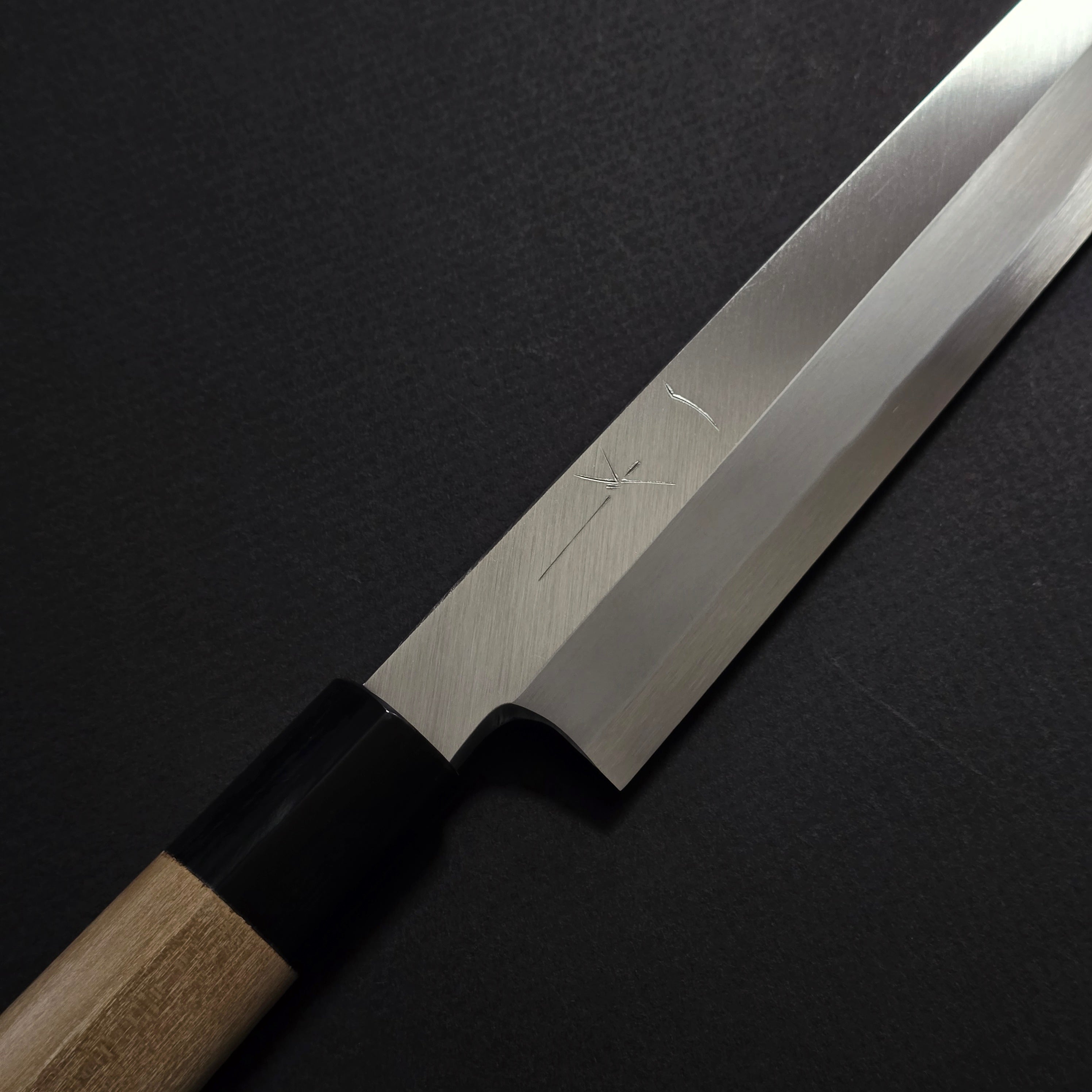Hitohira Togashi White #2 Yanagiba 330mm Ho Wood Handle (D-Shape/ Saya)