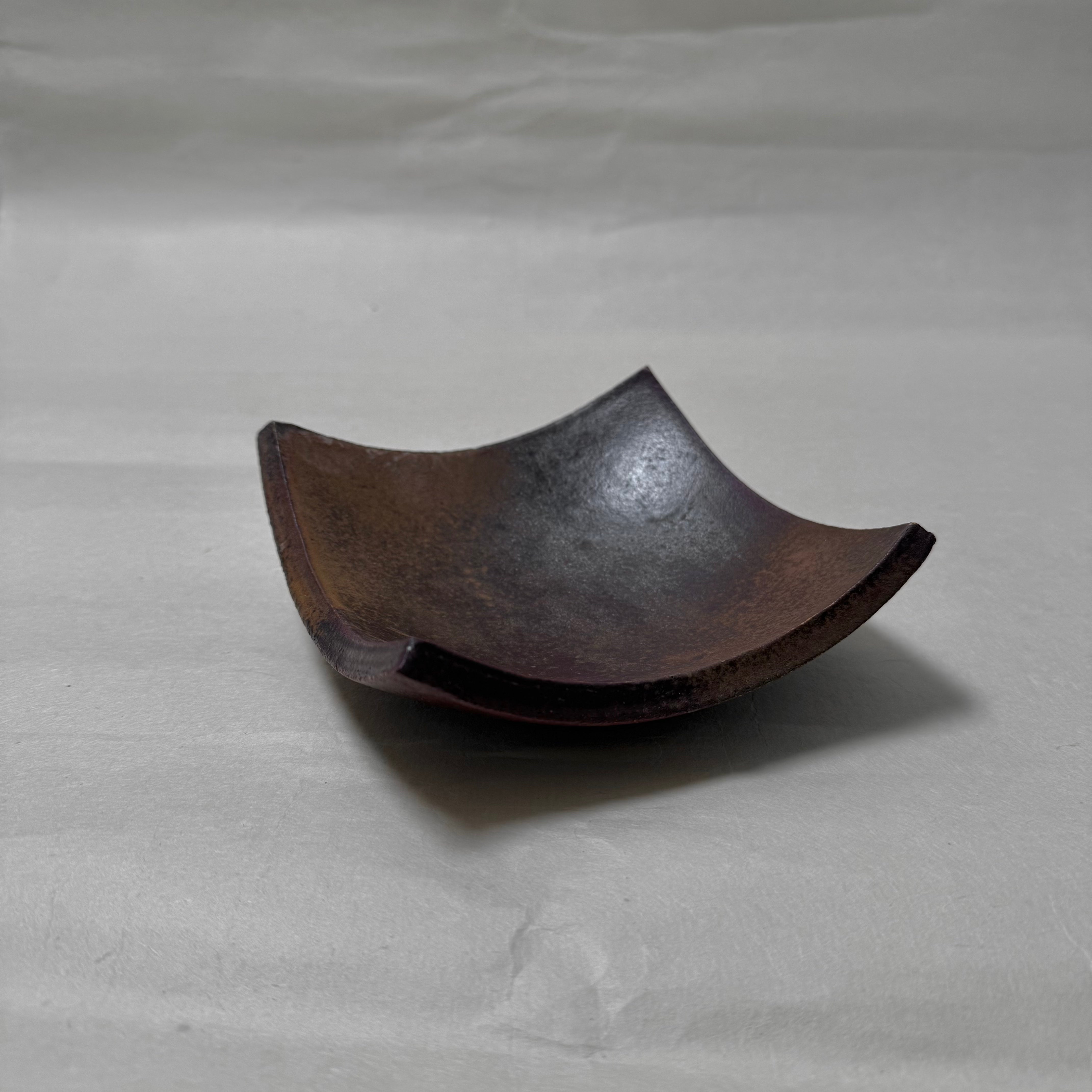 Goji Tile Dish
