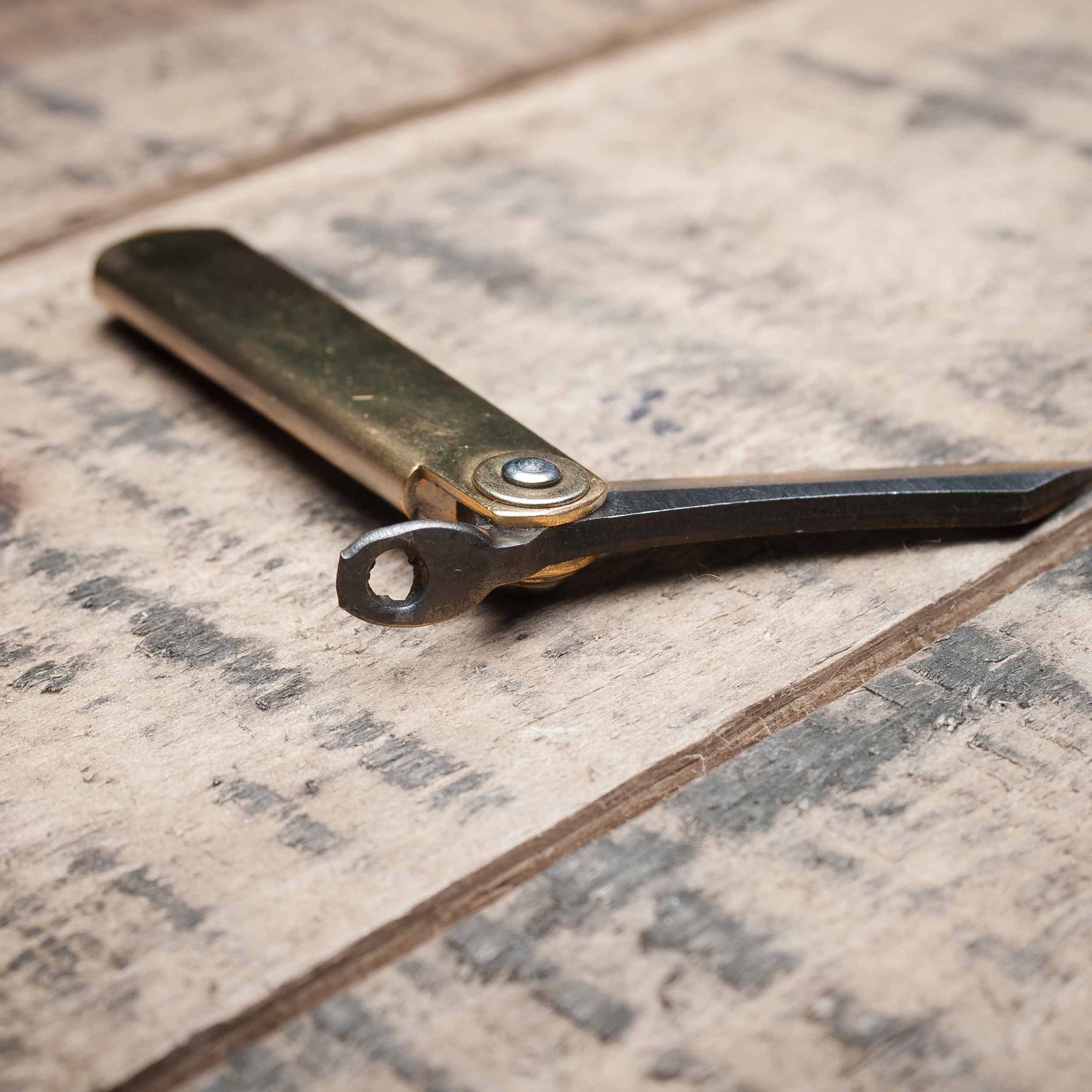 Higonokami Blue Steel Folding Knife Mini Brass Handle