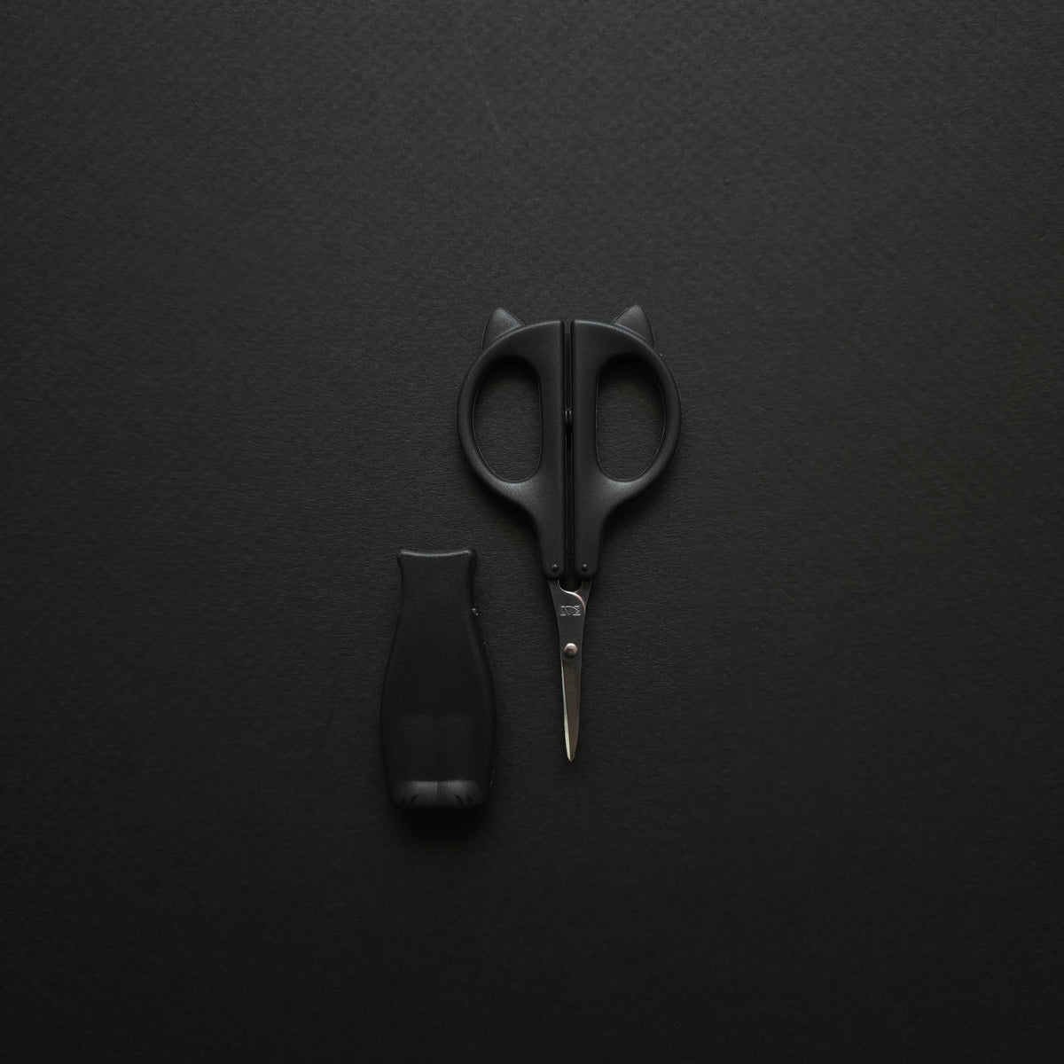 KAI Nyarming Curved Shears 18mm