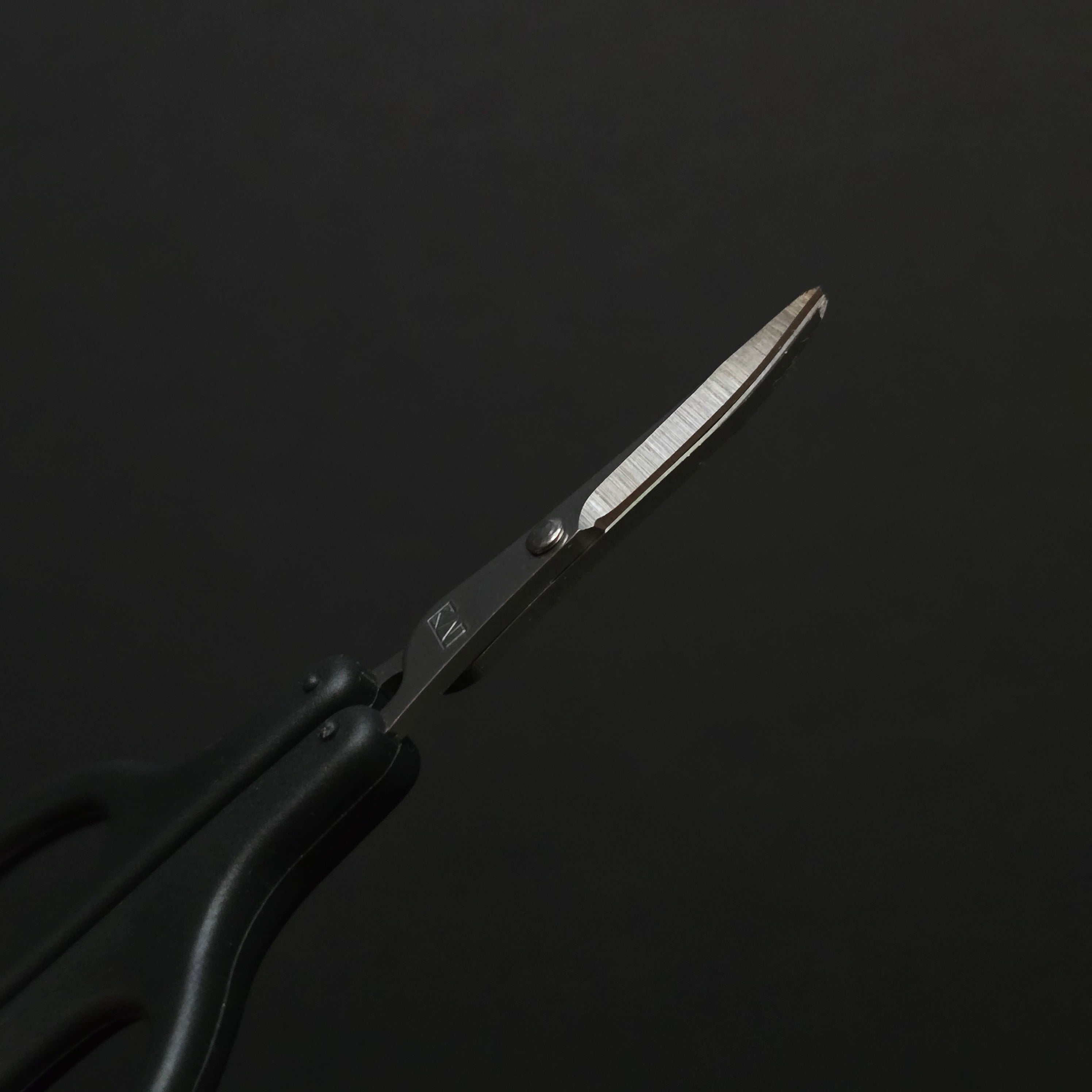 KAI Nyarming Curved Shears 18mm